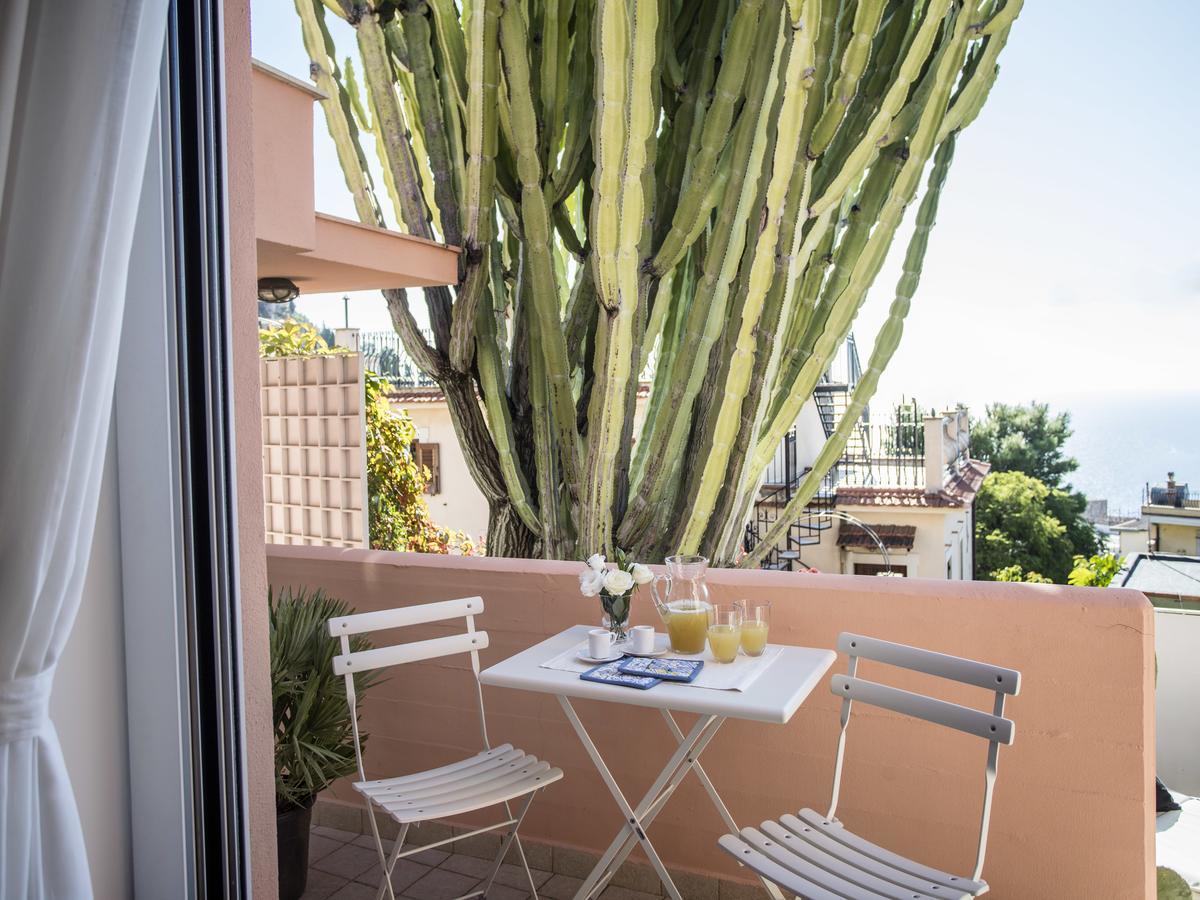 La Malandrina - Apartments & Suites Taormina Exteriér fotografie