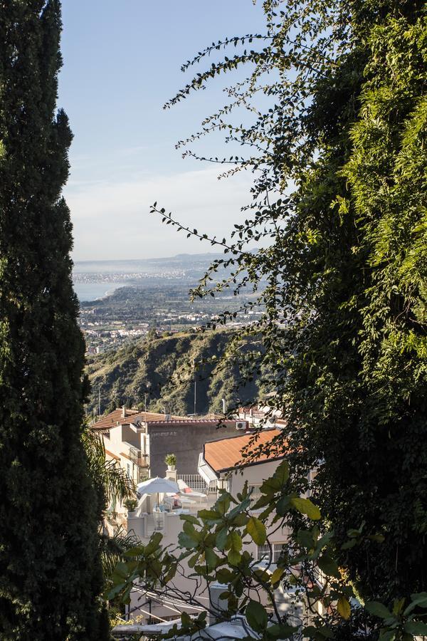 La Malandrina - Apartments & Suites Taormina Exteriér fotografie