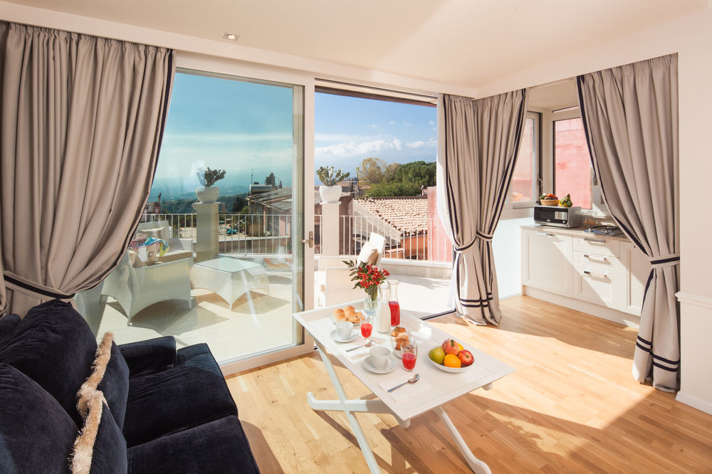 La Malandrina - Apartments & Suites Taormina Exteriér fotografie